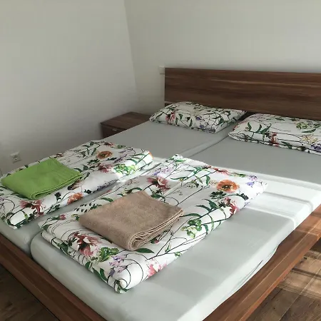 Appartement Moderne Mit Bergsicht