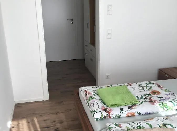 Moderne Mit Bergsicht Apartman Friedrichshafen